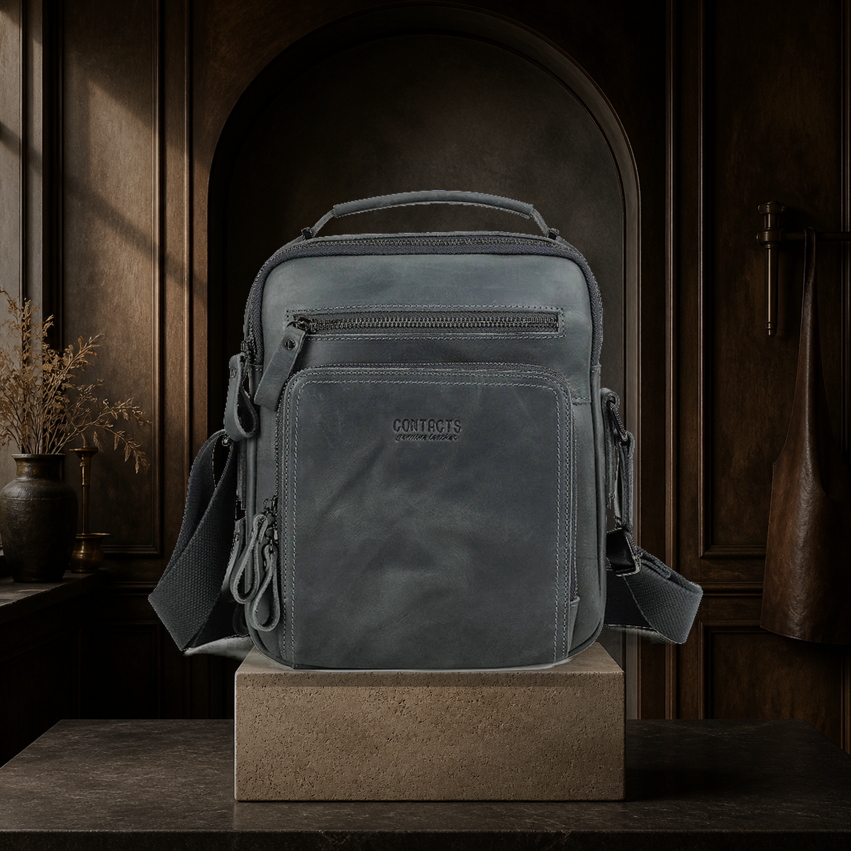 Volterra Crazy Horse messenger bag in Stone Grey, front view