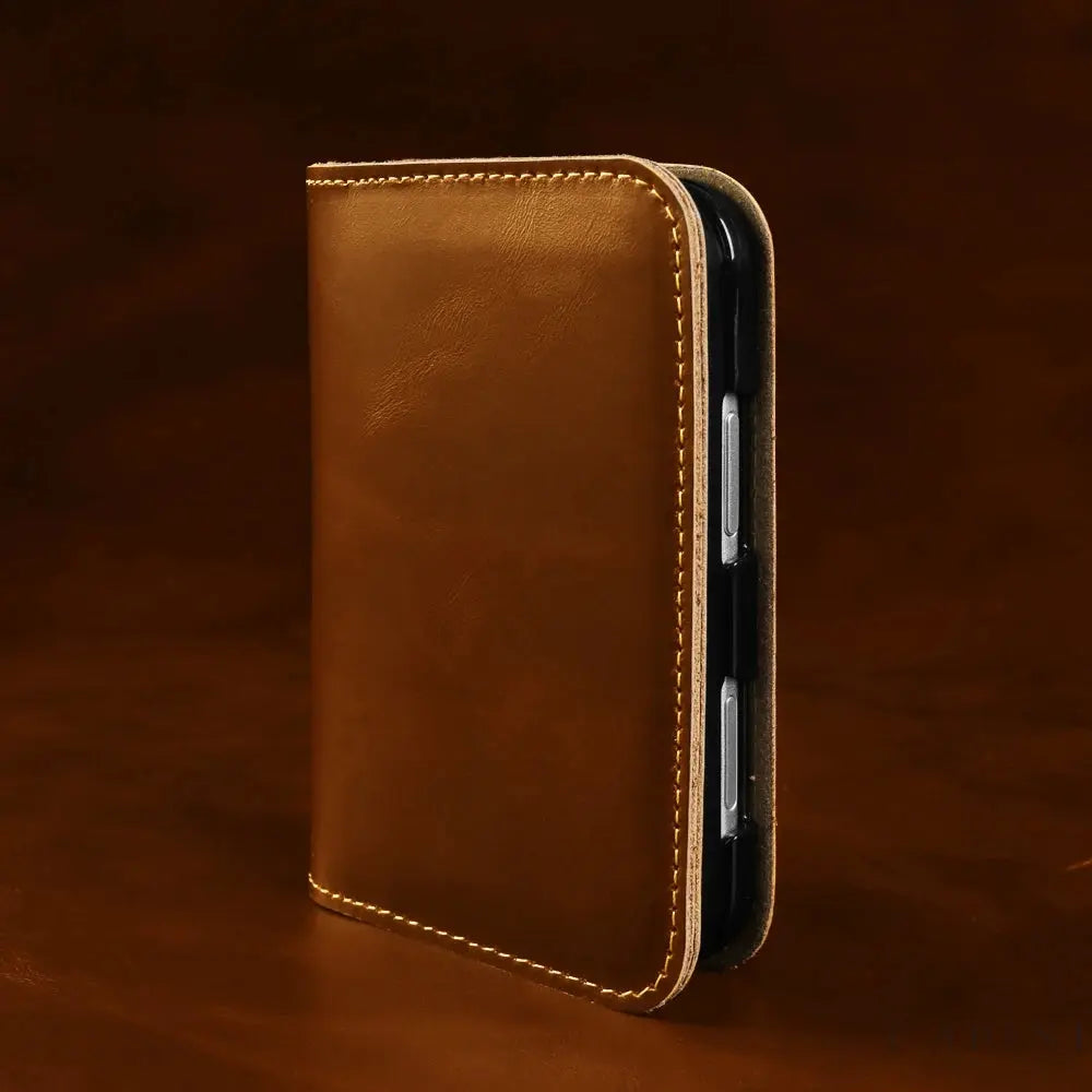 Torino Oil-Wax - iPhone Duo Wallet Case