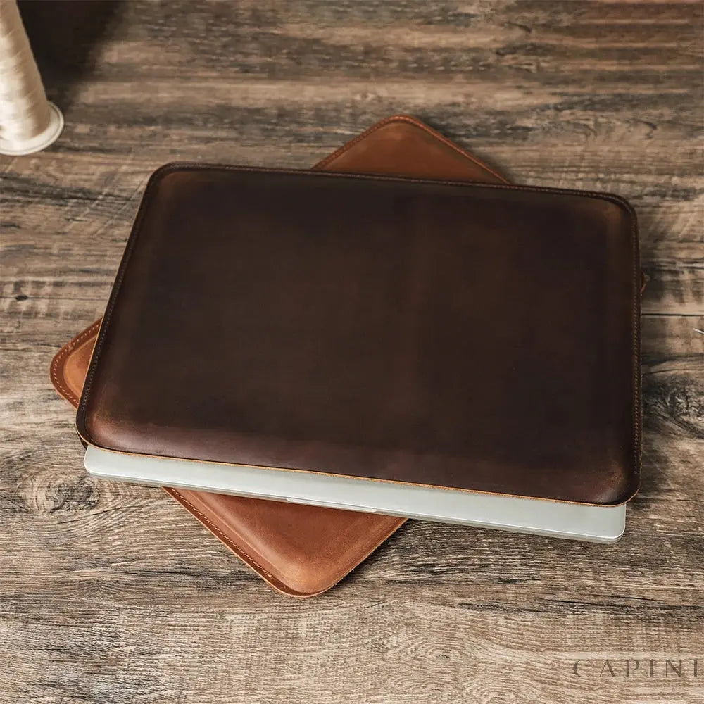 Ivrea Pull-Up Leather - MacBook Sleeve Capini Firenze