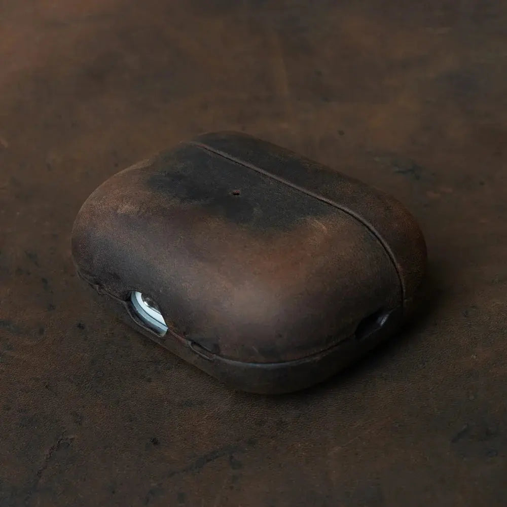 Ferrara Crazy Horse – AirPods Leather Case Capini Firenze