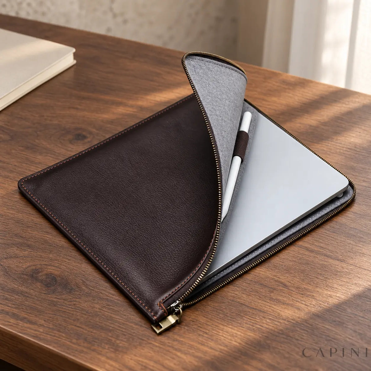 Tolentino Oil-Wax - iPad Zip Folio - lifestyle view