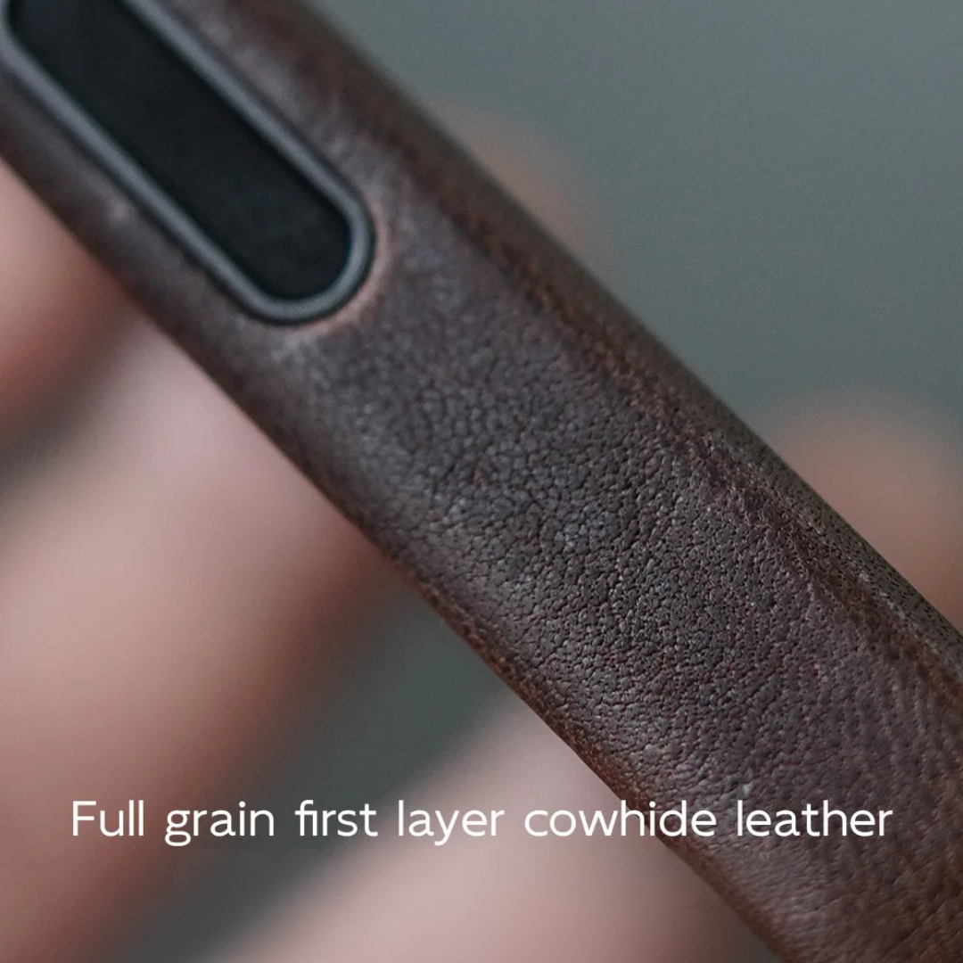 Modena Pull-Up Crazy Horse - Leather Case