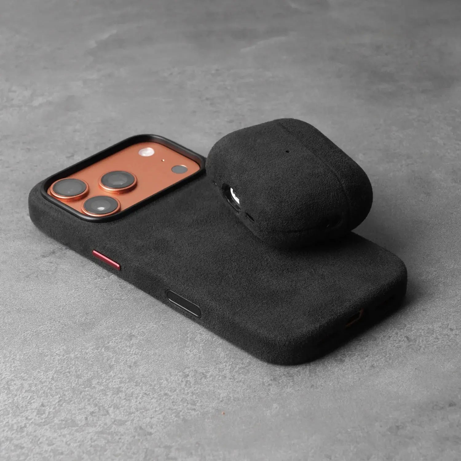 Monaco GT – Alcantara AirPods Case Capini Firenze