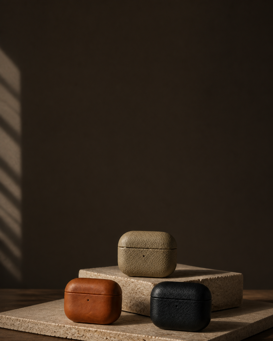 AirPods 4 leather case collection by Capini Firenze — mobile banner