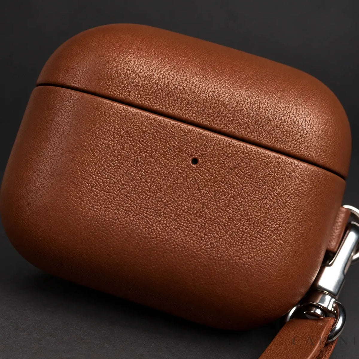 Biella fine sheepskin grain, lid seam and LED opening close-up