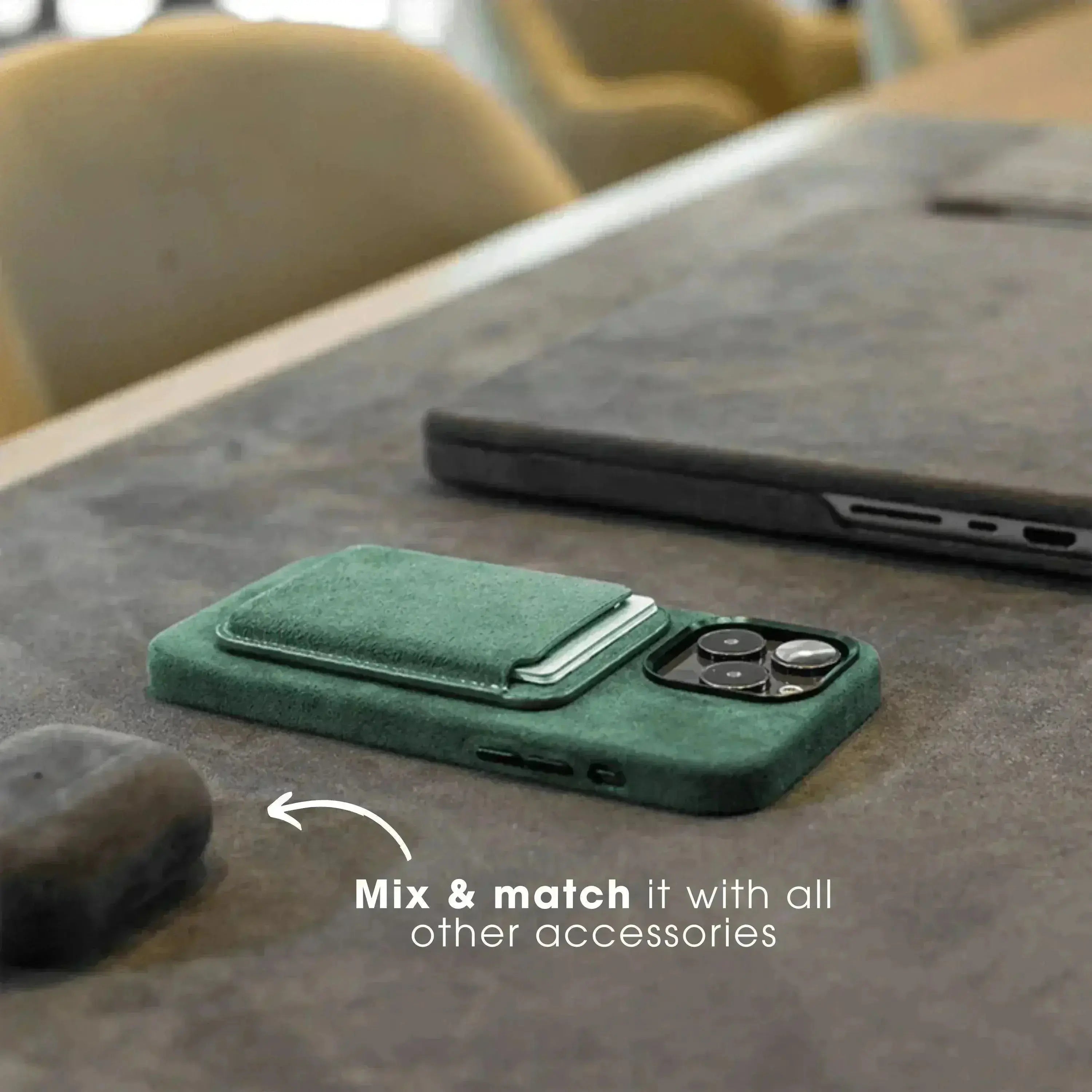 Imola GT Green - Alcantara Case - Capini Firenze