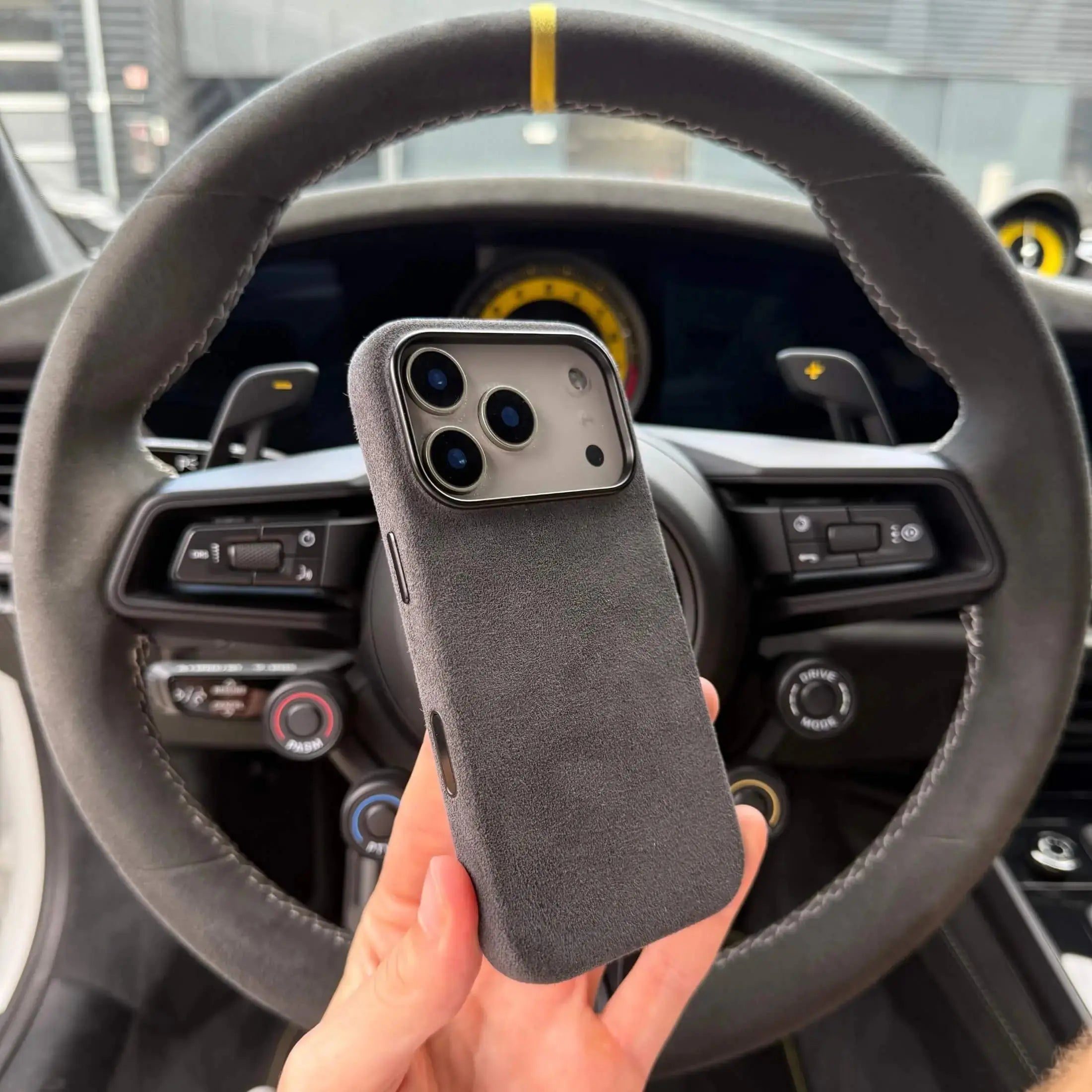 Imola GT Orange - Alcantara Case - Capini Firenze