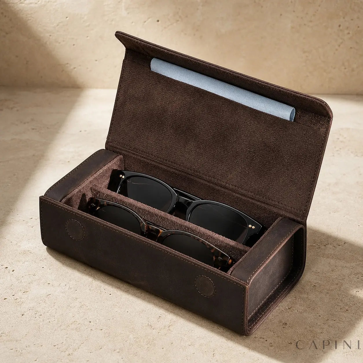 Belluno Crazy Horse - Two-Pair Sunglasses Case