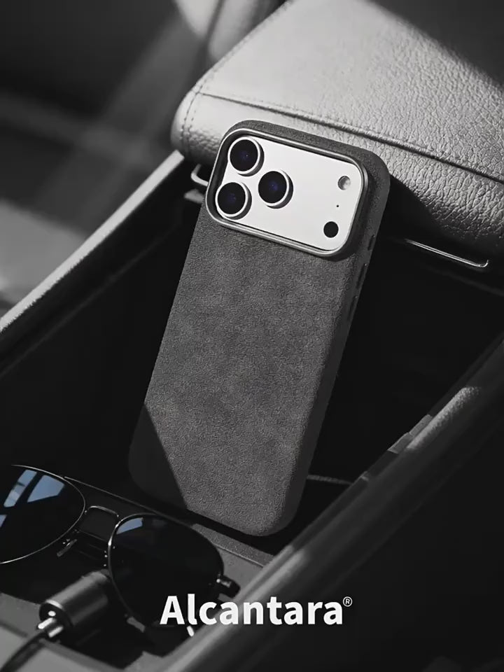 Monaco GT Alcantara case, camera button and MagSafe